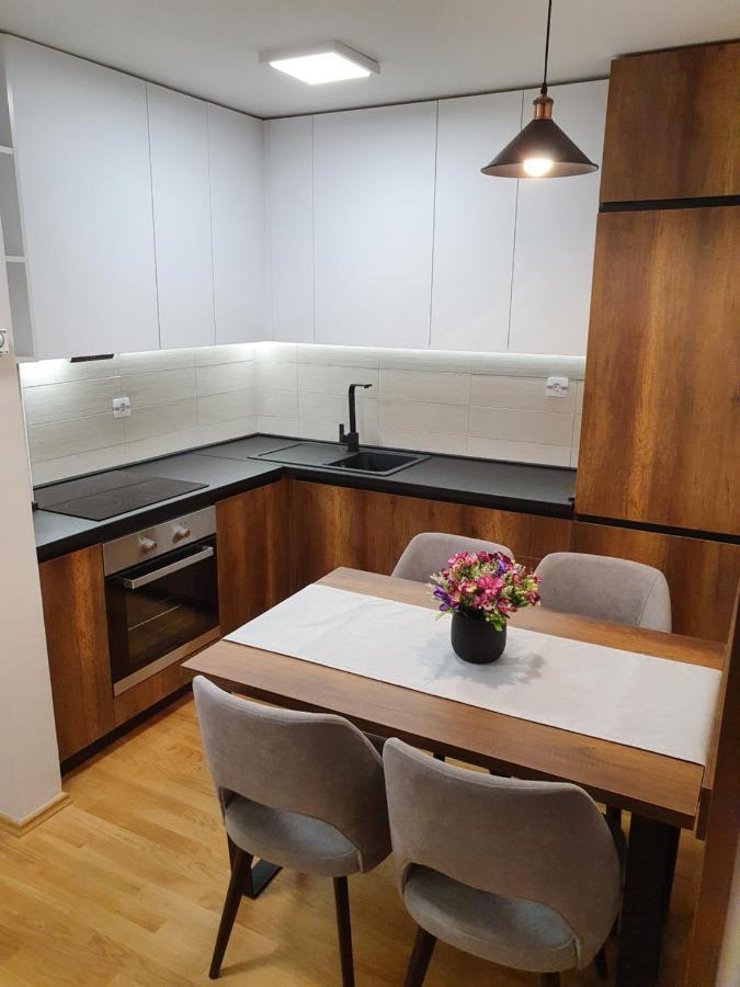 Filip&Yana Apartment マヴロヴォ エクステリア 写真